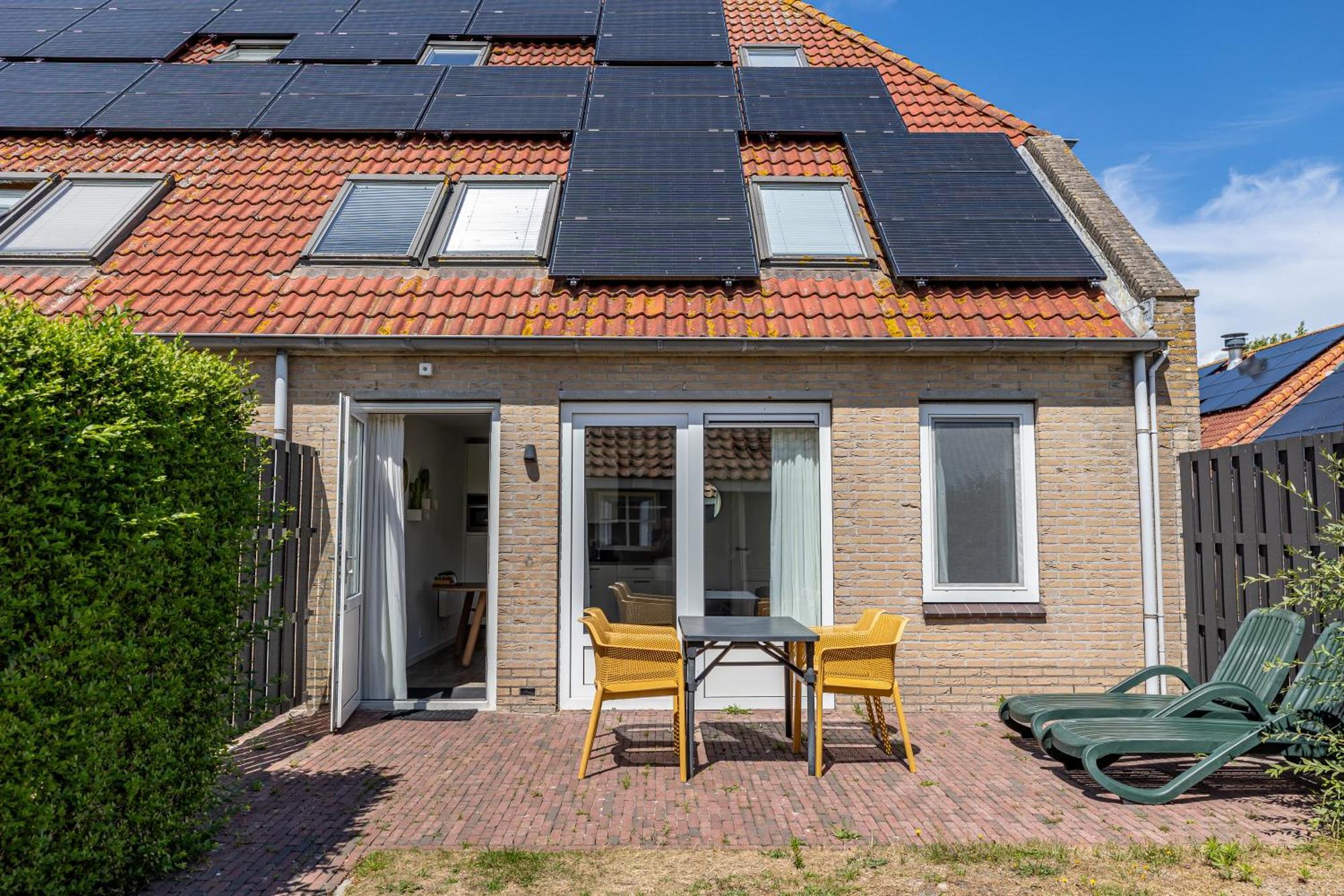 Appartementenhotel Tjermelan Terschelling Oosterend  Εξωτερικό φωτογραφία