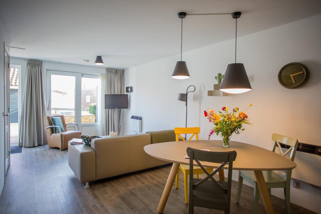 Appartementenhotel Tjermelan Terschelling Oosterend  Εξωτερικό φωτογραφία