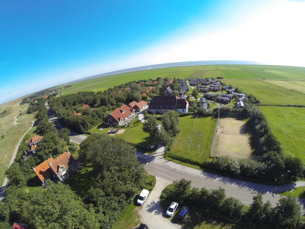 Appartementenhotel Tjermelan Terschelling Oosterend  Εξωτερικό φωτογραφία